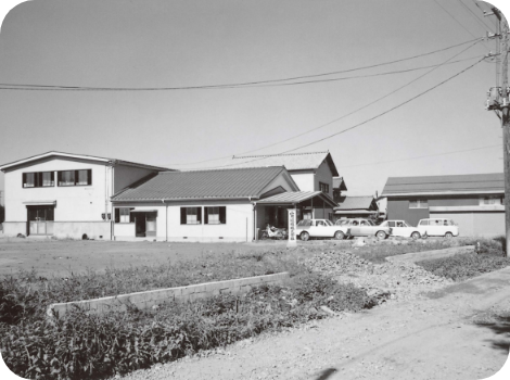 1976